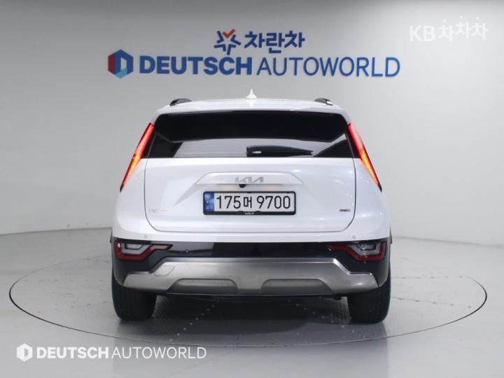 Kia Niro The 1.6 HEV Signature 5