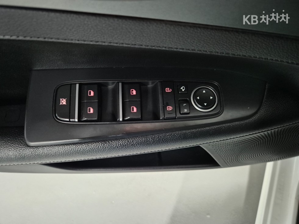 2019 - kia k3
