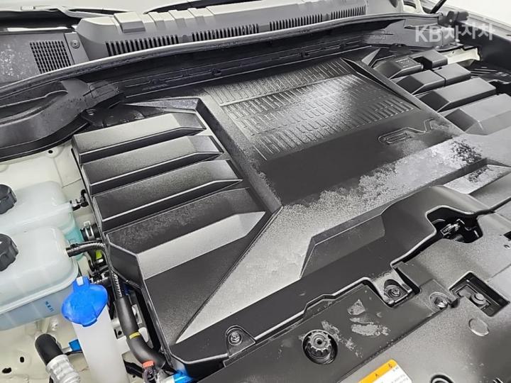 KG Mobility (Ssangyong) Torres EVX U100 2WD E7 6