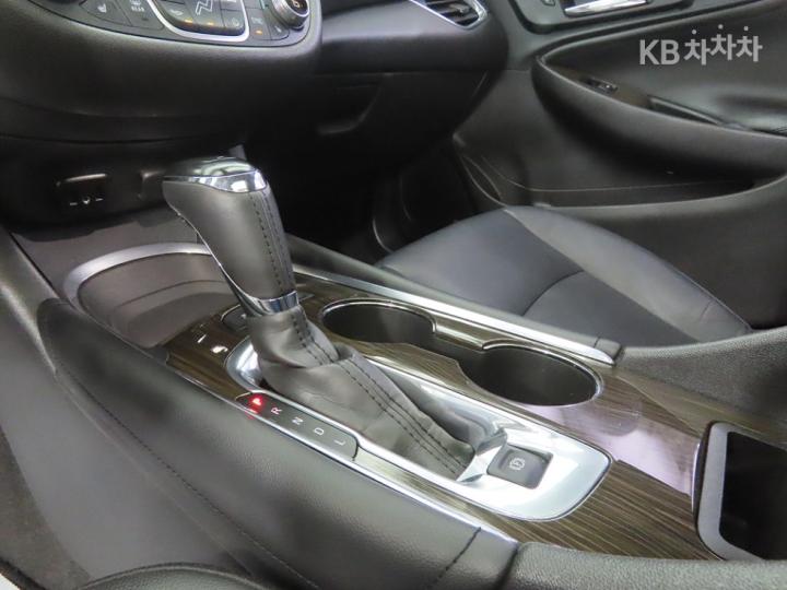 Chevrolet Malibu 1.5 Turbo LTZ 9