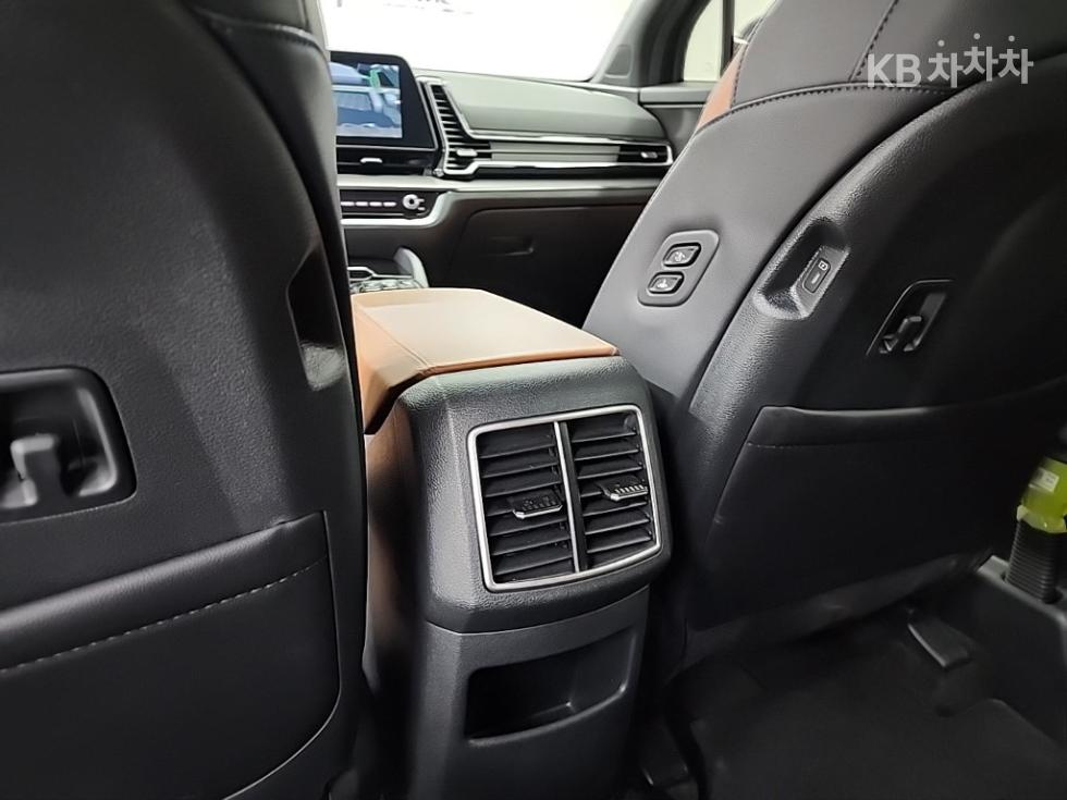 2024 - kia sportage
