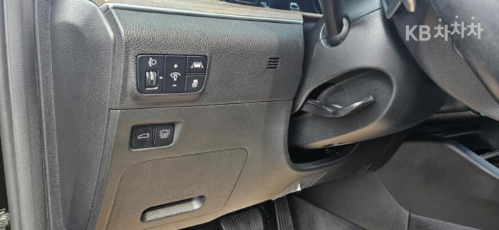 Kia K5 Hybrid 2.0 HEV Noblesse 8