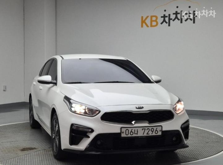 Kia K3 1.6 Gasoline Prestige 5