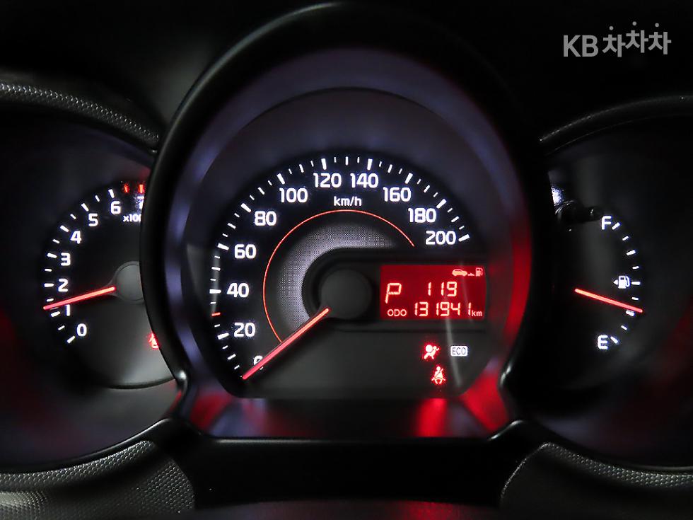 2012 - kia ray