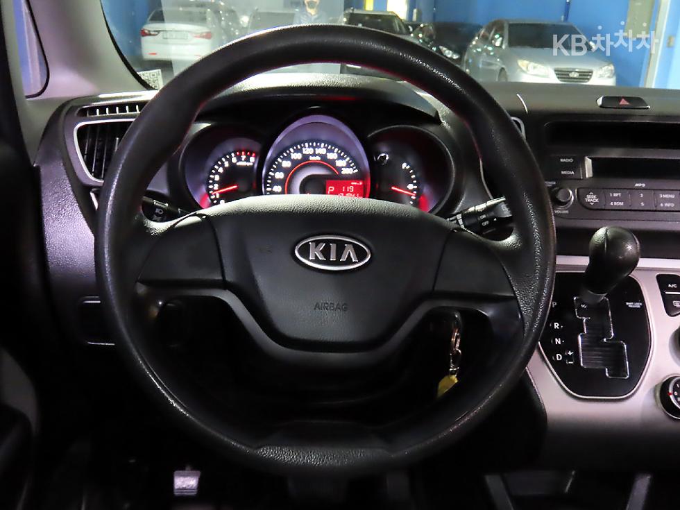 2012 - kia ray