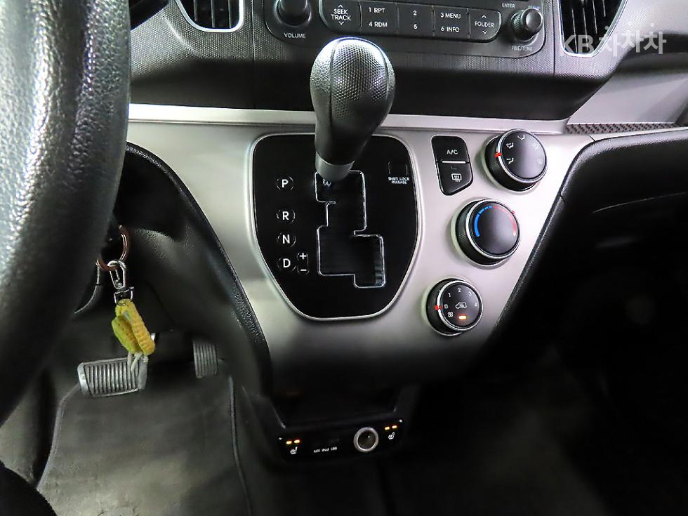 2012 - kia ray