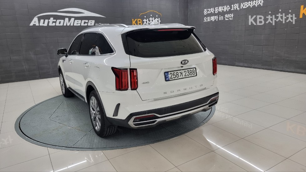 2021 - kia sorento