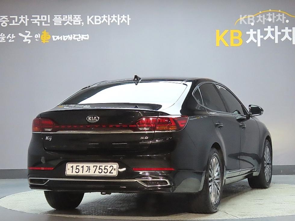 2020 - kia k7