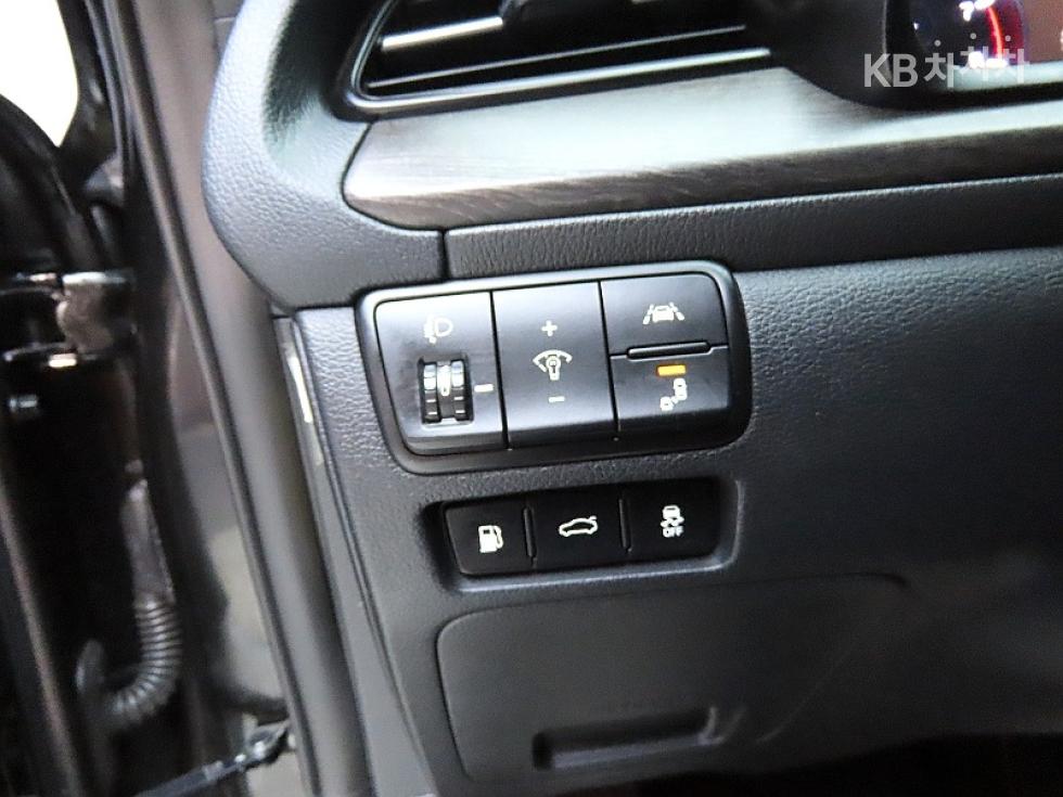 2020 - kia k7