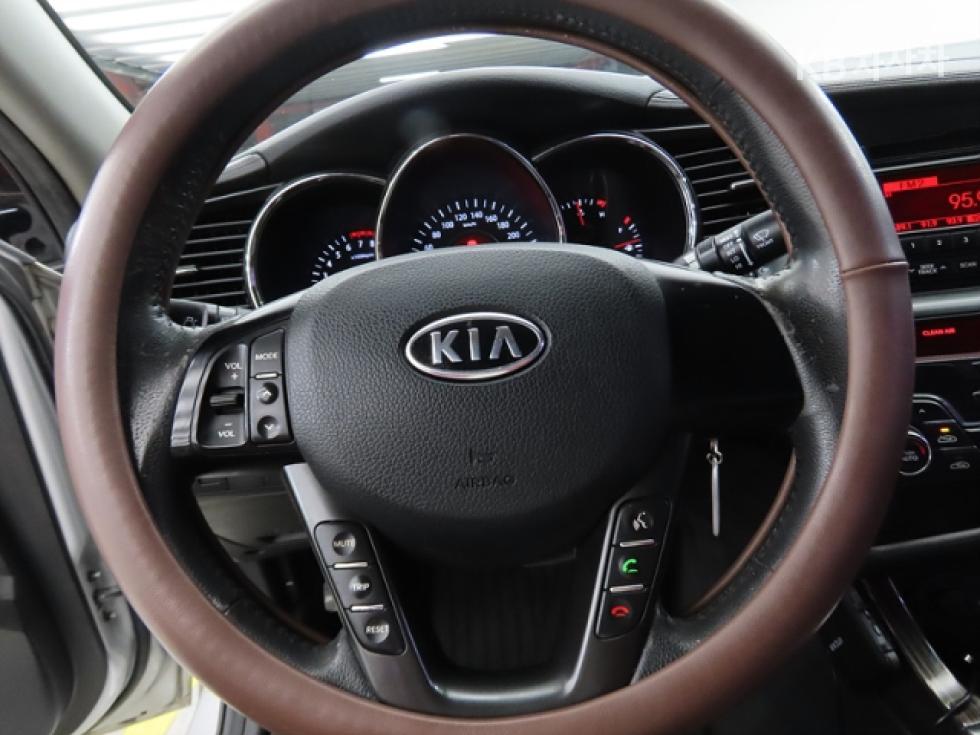 2011 - kia k5