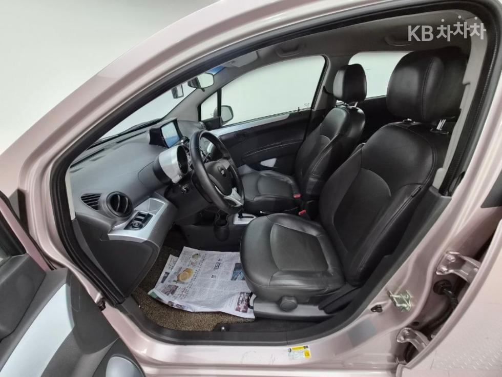 Chevrolet Spark — miniaturë 12