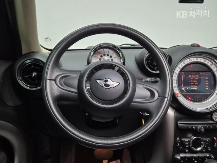 Mini Countryman D ALL4 2.0 Base Type 10