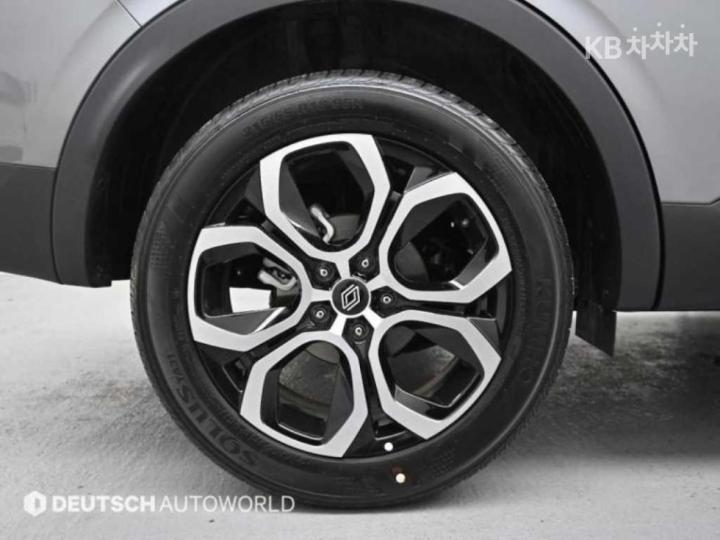 Renault Arkana 1.6 GTe Iconic 6