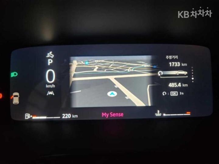 Renault Arkana 1.6 GTe Iconic 9