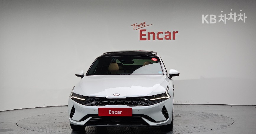 2021 - kia k5