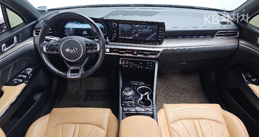 2021 - kia k5
