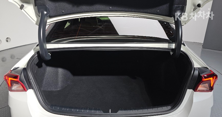 2021 - kia k5