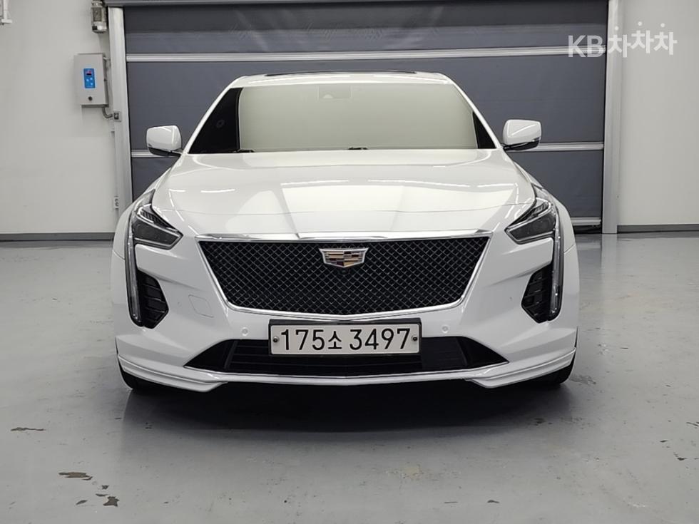 2020 Cadillac CT6 photo