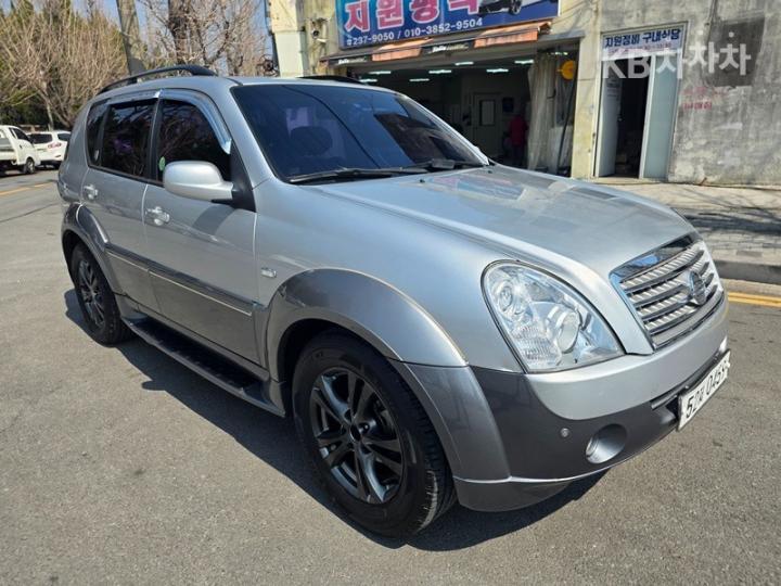 KG Mobility (Ssangyong) Rexton Super RX4 2WD Top Model 4
