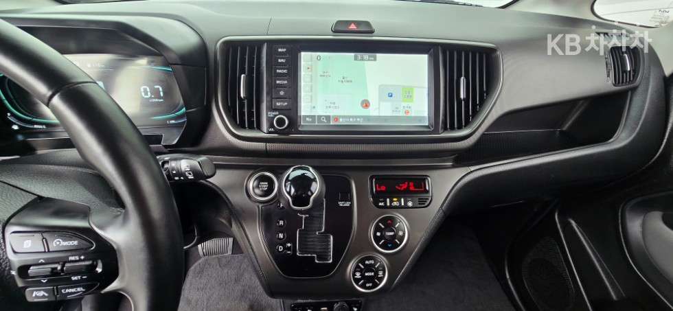 2023 - kia kia
