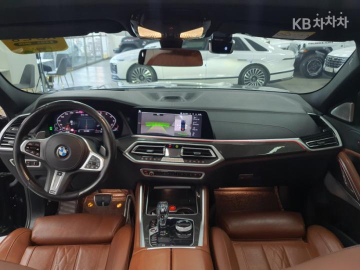 BMW X6 G06 M50i Base Type 10