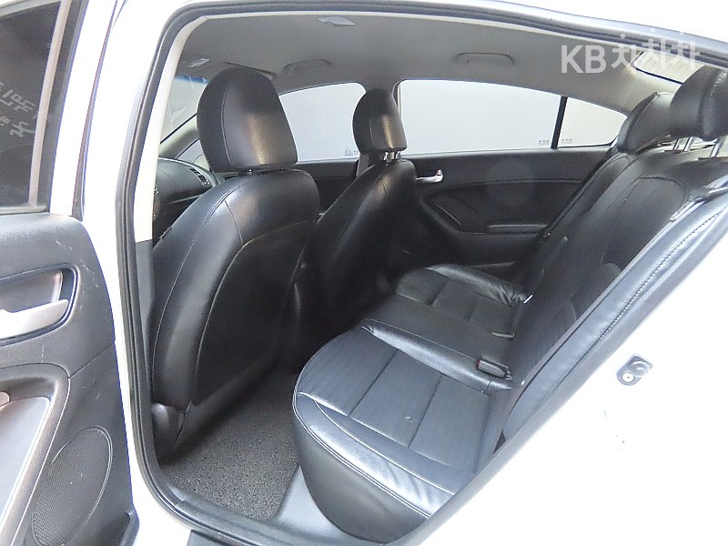 2016 - kia k3