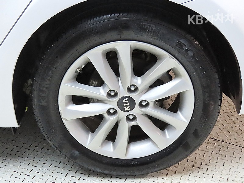 2016 - kia k3