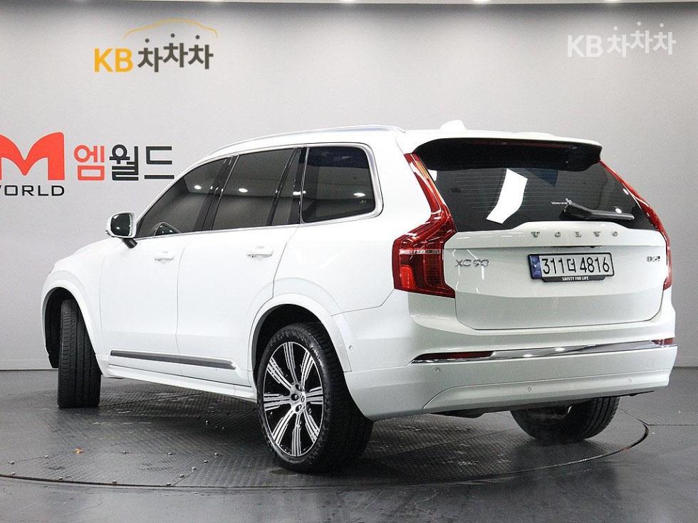 2024 - volvo xc90