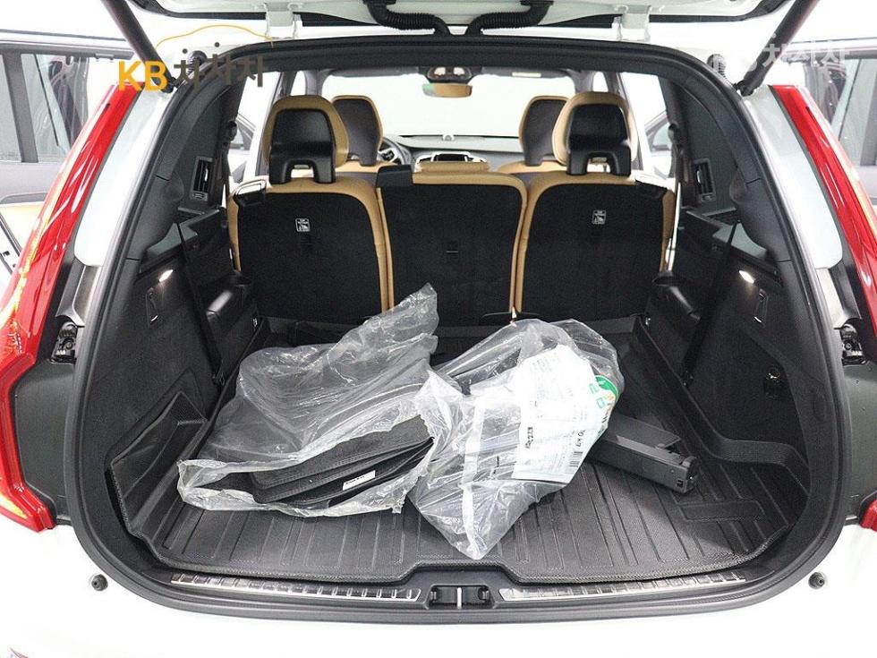 2024 - volvo xc90