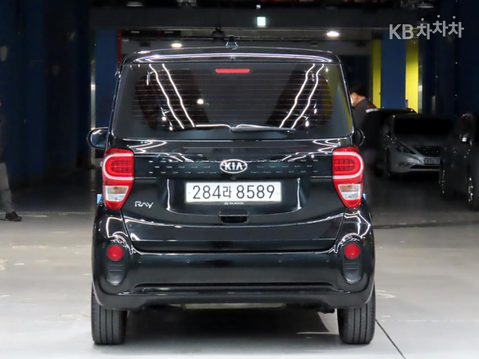 2021 - kia ray
