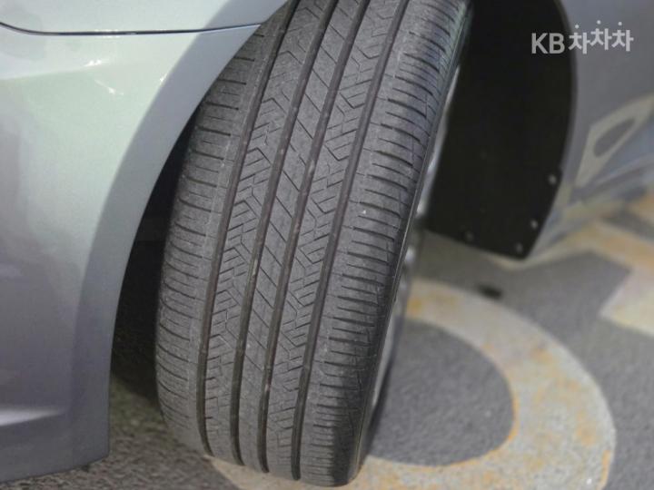 Hyundai Genesis DH G330 Premium 9