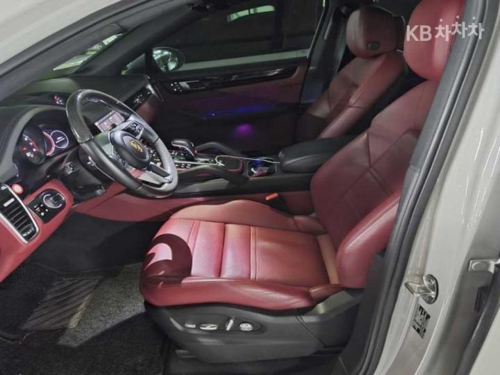 Porsche Cayenne 9Y0 3.0 Coupe Base Type 6