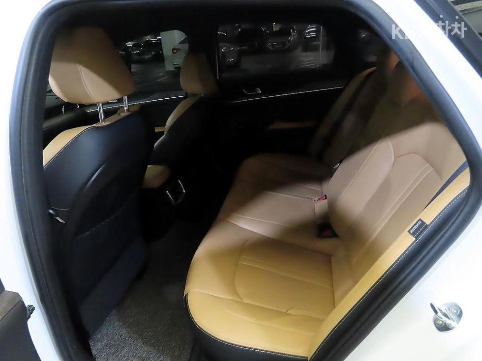 2021 - kia k5