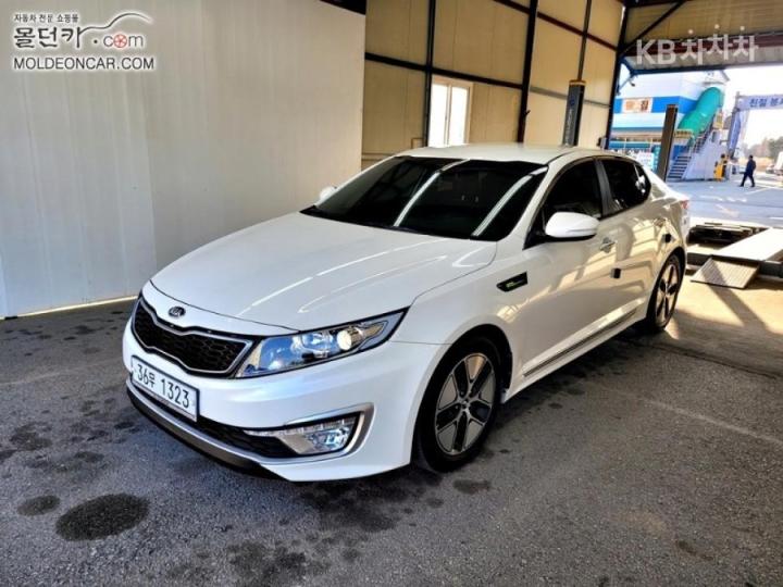 Kia K5 Hybrid Noblesse