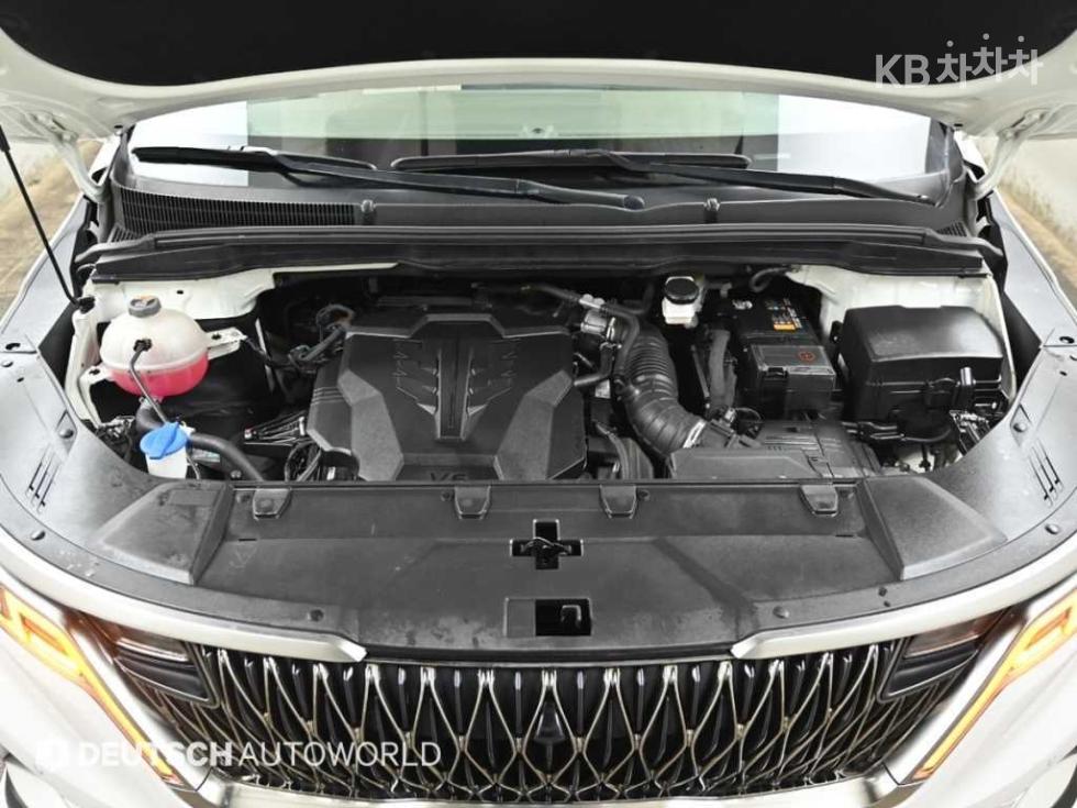 2023 - kia carnival