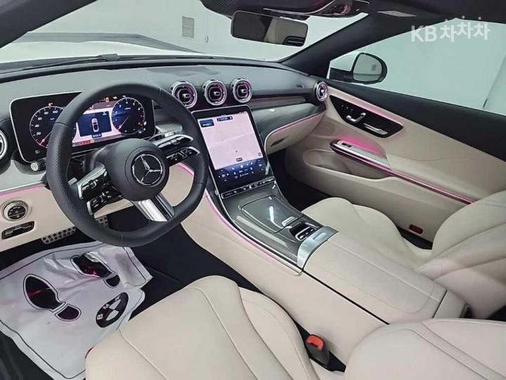 Mercedes-Benz CLE-Class C236 CLE200 Cabriolet Base Type 8