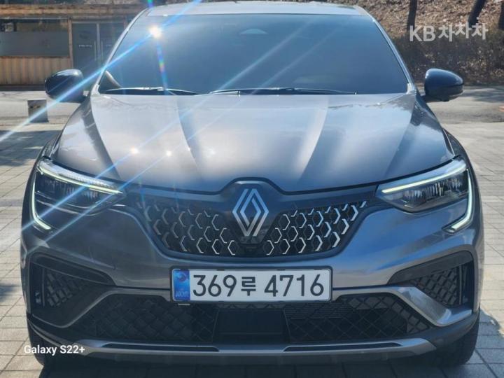 Renault Arkana E-Tech Hybrid 1.6 GTe Iconic 4