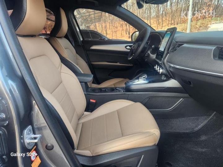 Renault Arkana E-Tech Hybrid 1.6 GTe Iconic 10