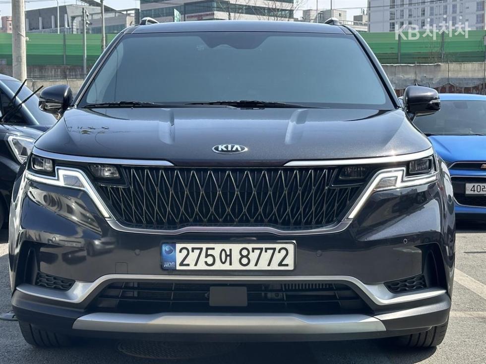 2021 - kia carnival