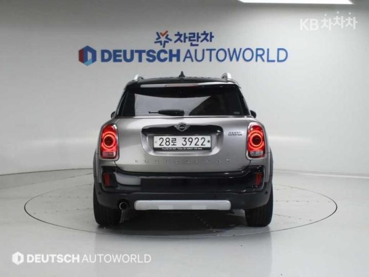 Mini Countryman F60 1.5 Cooper HighTrim 5