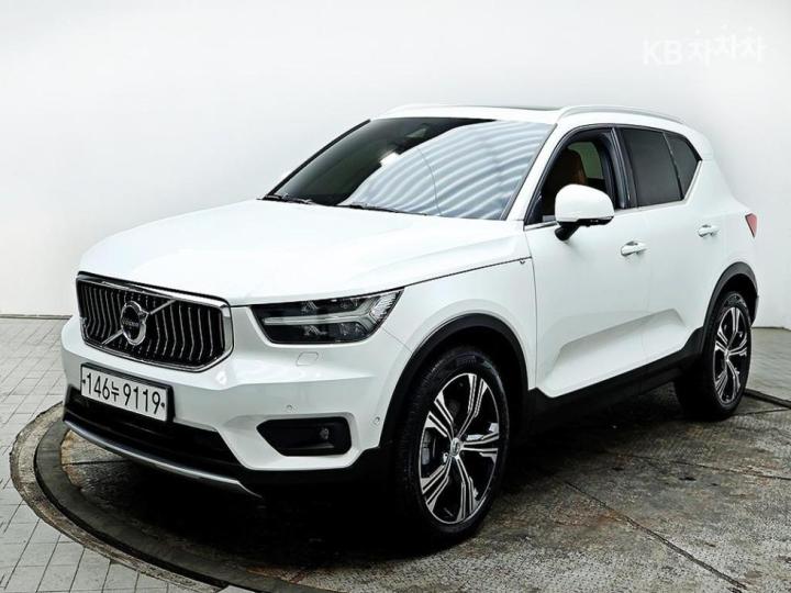 Volvo XC40 T4 AWD Inscription 3