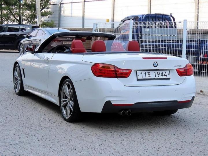BMW 4 Series F32 428i Convertible M Sport 8