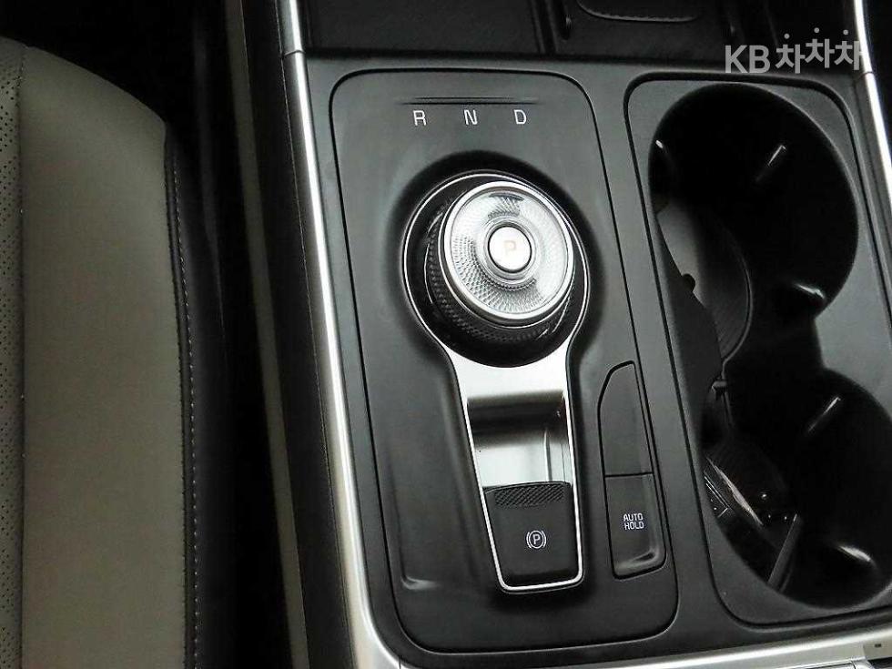 2025 - kia carnival