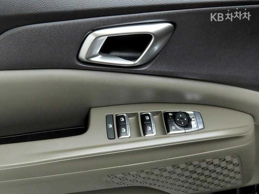 2025 - kia carnival