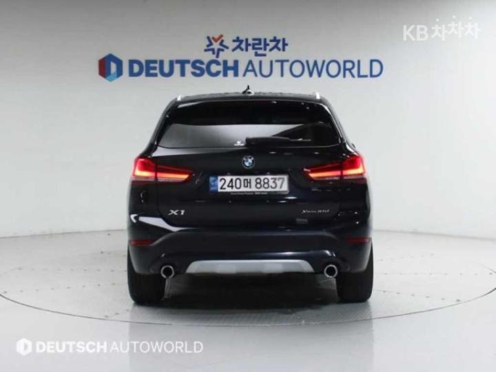 BMW X1 F48 xDrive 18d xLine SE 5