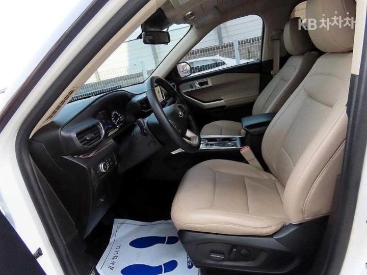 Ford Explorer Gasoline Turbo 2.3 AWD Limited 6