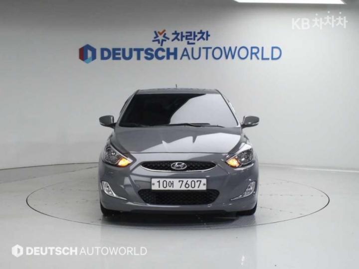 Hyundai Accent New 1.4 VVT Modern 4