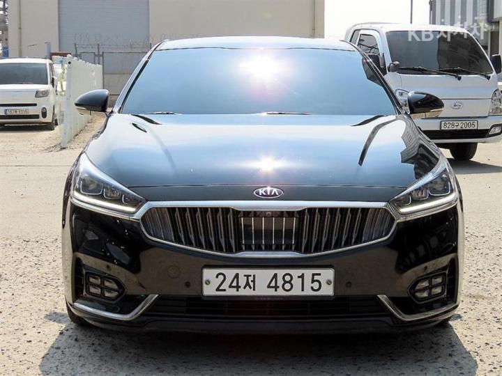 Kia K7 2.2 Diesel Limited