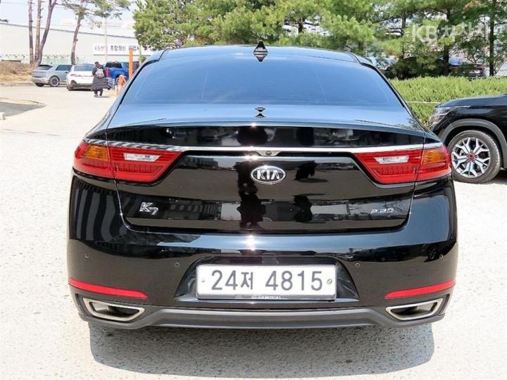 Kia K7 2.2 Diesel Limited 5