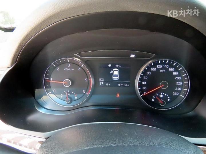 Kia K7 2.2 Diesel Limited 10